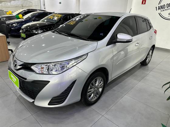 TOYOTA YARIS 1.5 16V FLEX XL PLUS CONNECT MULTIDRIVE TOYOTA YARIS 1.5 16V FLEX XL PLUS CONNECT MULTIDRIVE